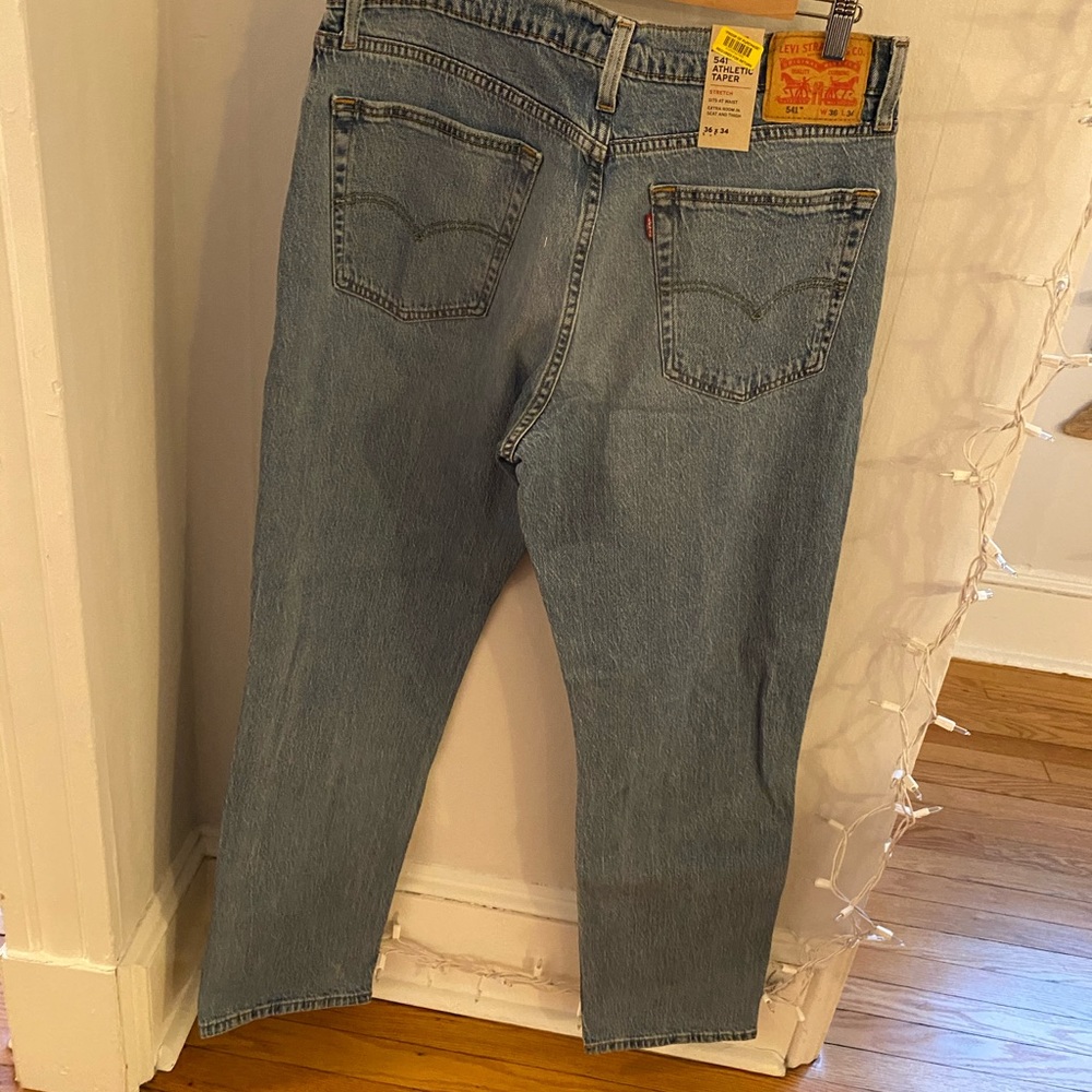 Levi’s 541 Athletic Taper 36x34, NWT